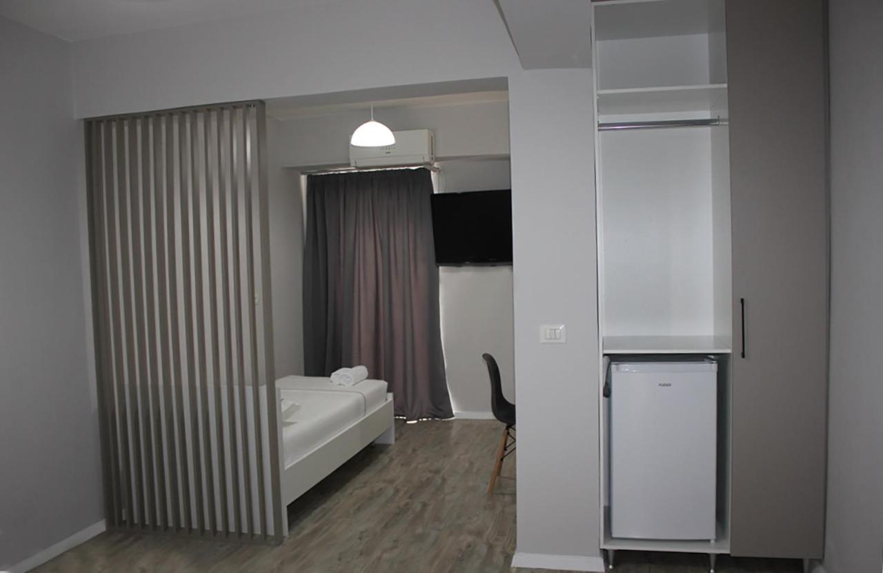 Hotel Cakalli Sarandë Exterior foto
